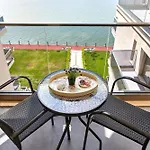 Apartamente Exterior